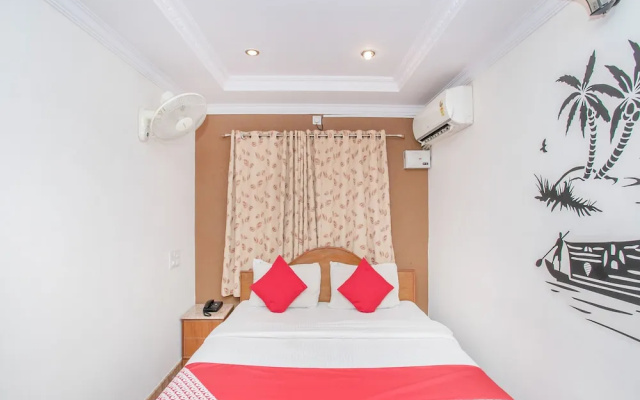 OYO 10821 Sree Balaji Residency