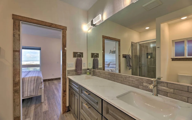 Sanderling Sea Cottages, Unit 6 w/ Beach Access!