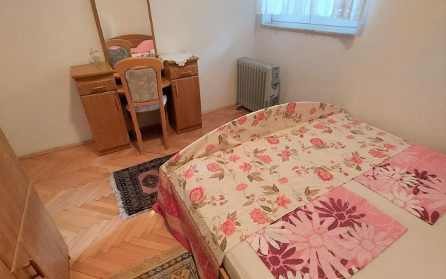 Elegant Apartments With Sea View and Balcony