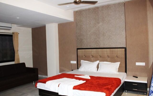 Dev Motel & Banquet