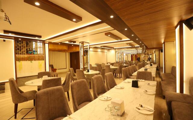 Hotel Vivah Residency Couple Friendly Pashim Vihar
