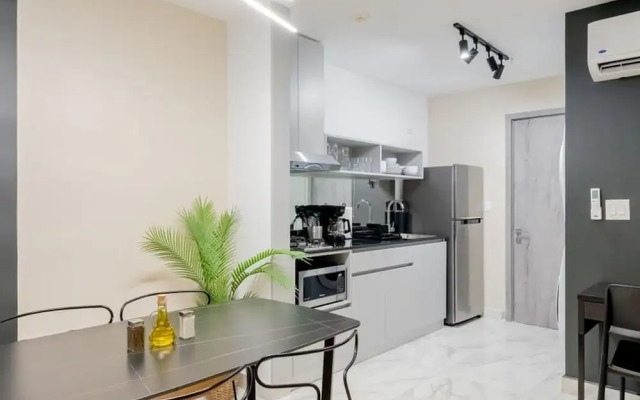 w Amazing 1BR With Beautiful View in Calle 50