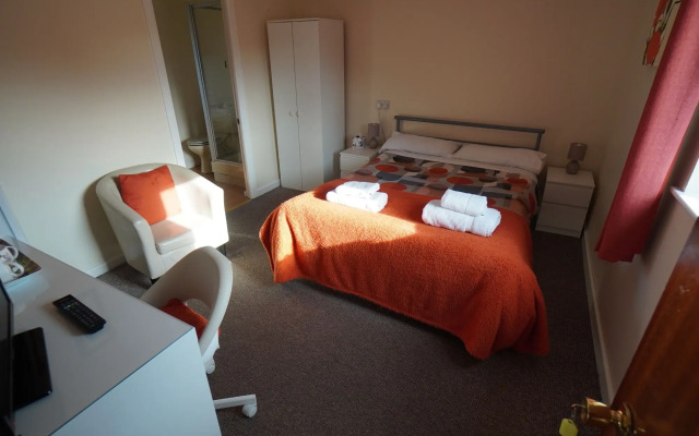 Common Farm Motel