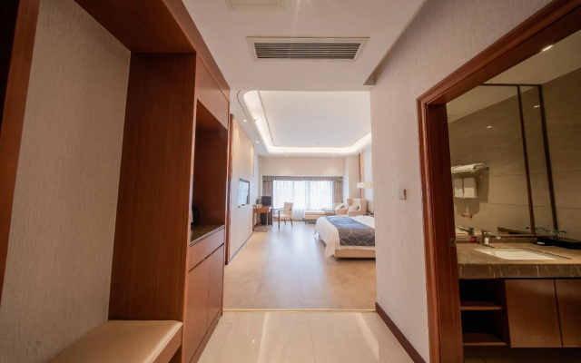 Fuye Holiday Hotel