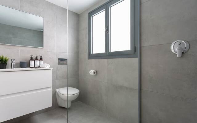 Delightful 2BR Roth-Allenby HolyGuest