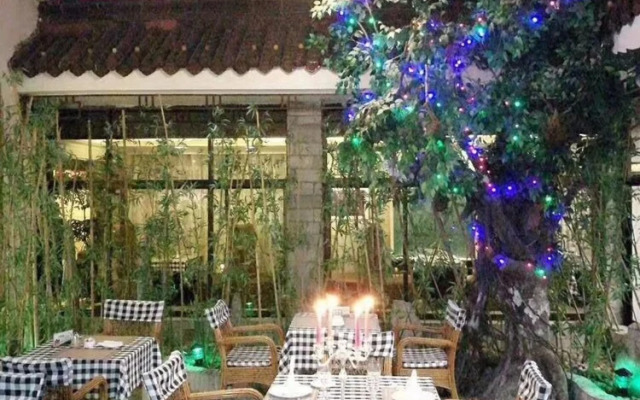 Chengde Yunshan Hotel