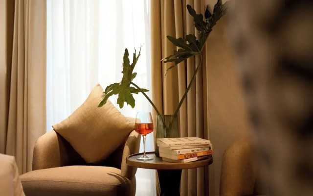 REY Hotel Hanoi