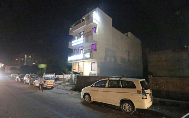 Rajni Guest House by OYO Rooms
