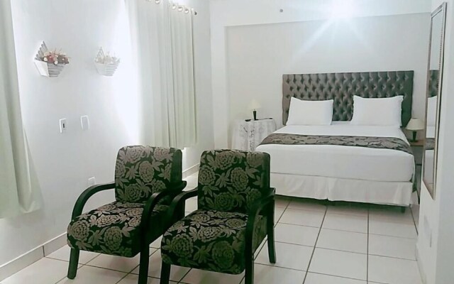 Saint James Palace Hotel