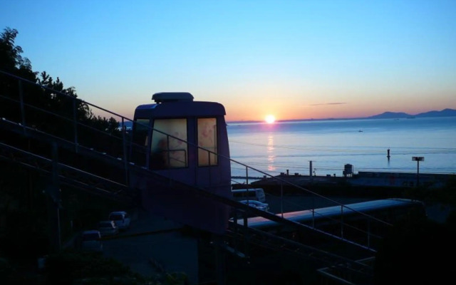 Kirakankou Hotel