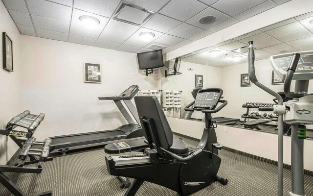 Comfort Inn & Suites