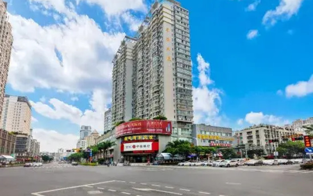 Ruian Longcheng Business Hotel