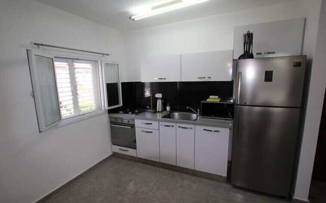 Arendalzrail Apartments Khana Szenes St.