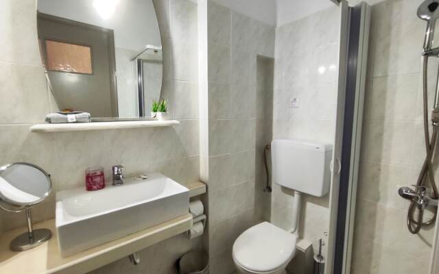 Nemesis Rooms And Apartments