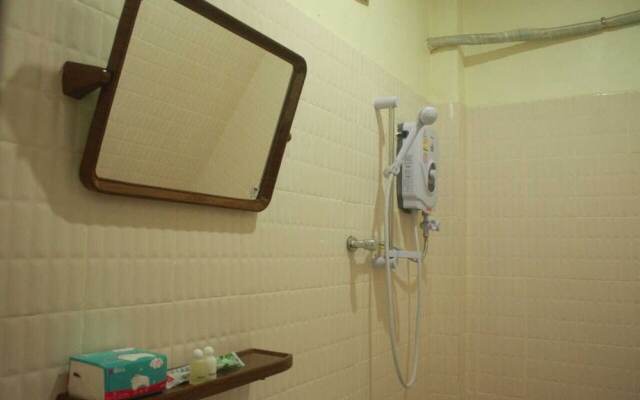 888 Guest House