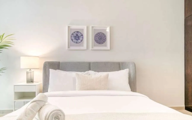 Sanctuary Studio In Barsha Heights