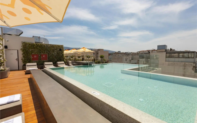 Adia Aluma Athens, Curio Collection By Hilton