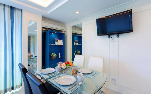 Rocco Hua Hin Beach Seaview