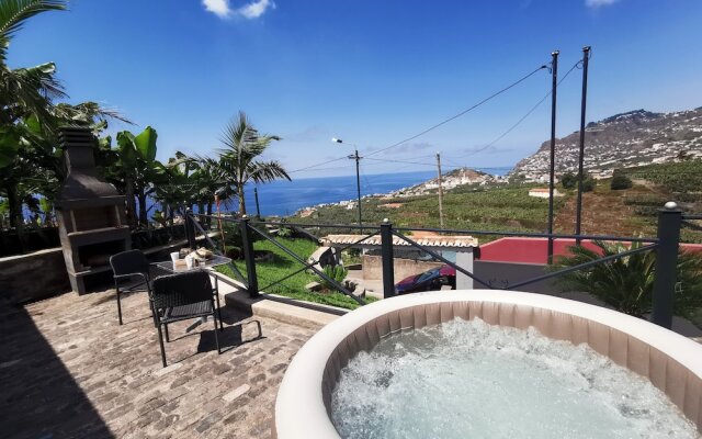 Villa Nova Madeira no Funchal Casa A e B