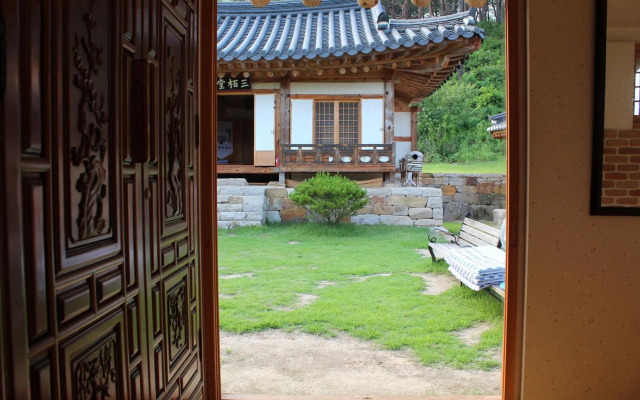 Ongyejongtaek Sambaekdang