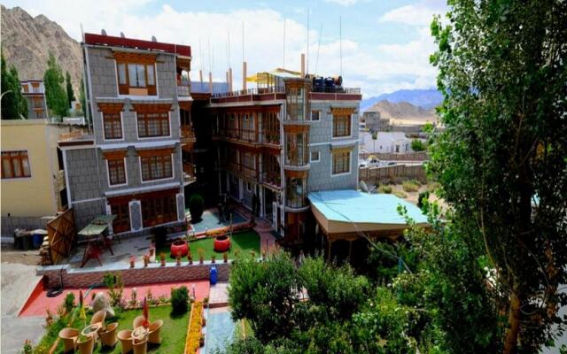 TIH Hotel Royal Palace - Leh