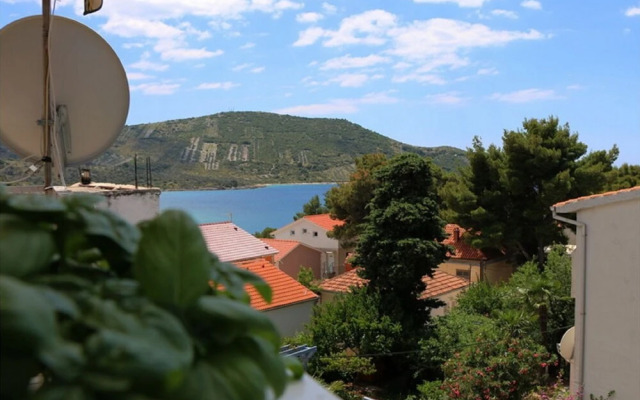 Buffalo - 150m From the Beach & Parking - A2