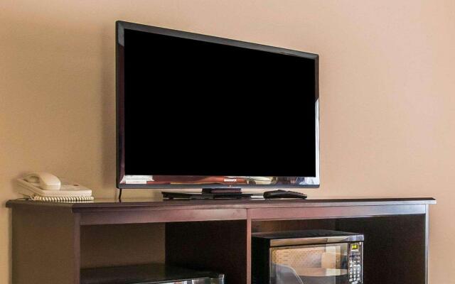 Econo Lodge Richmond Hill