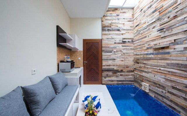 Paisa Seminyak Living