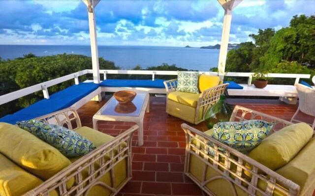 Villa Sea Cliff - Ideal for Couples and Families, Beautiful Pool and Beach