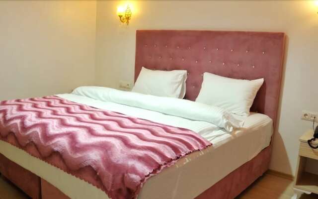 Grand Beyaz Saray Hotel