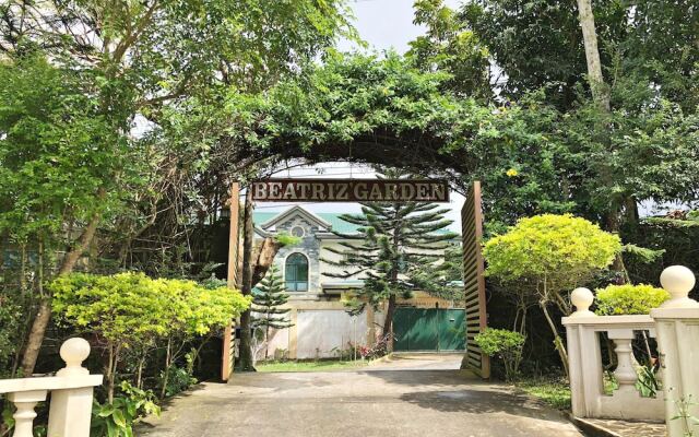 Beatriz' Garden