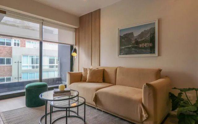 w Sensational 2BR in Miraflores Near Larcomar