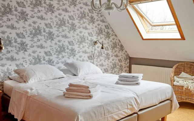 Charming Holiday Home in Baarlo With Terrace