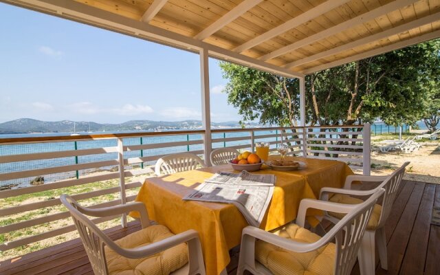 Mobile Home Frangipani 3