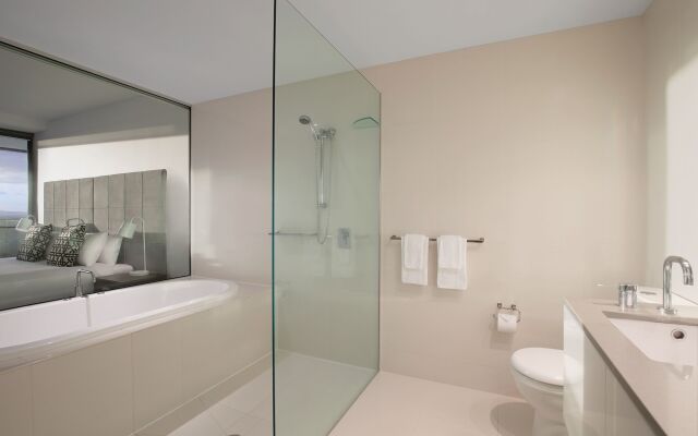 Mantra Circle on Cavill