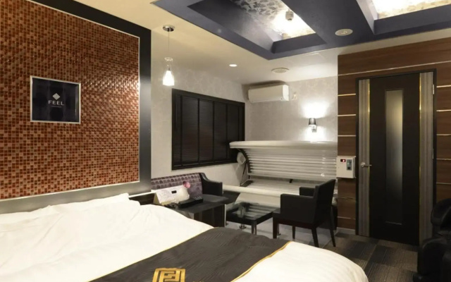 Hotels & Resort Feel