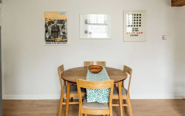 Cosy 1B Flat in Spitalfields Near Brick