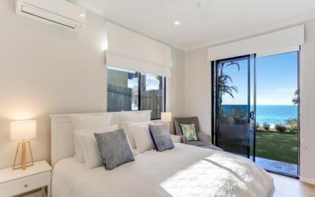 Castaways Beach Escape