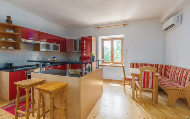 Holiday House Anna