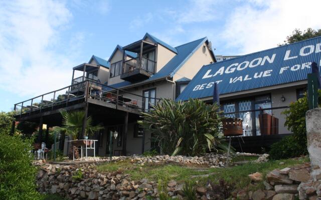 Lagoon Lodge