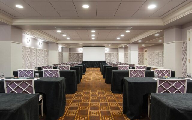 Kimpton Hotel Monaco Philadelphia by IHG