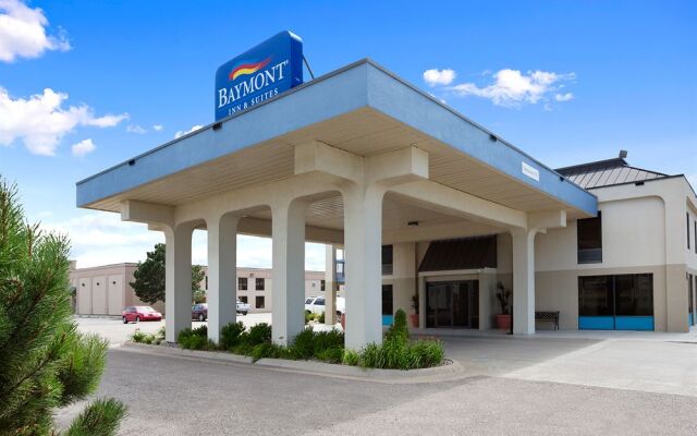 Baymont Inn & Suites Hays