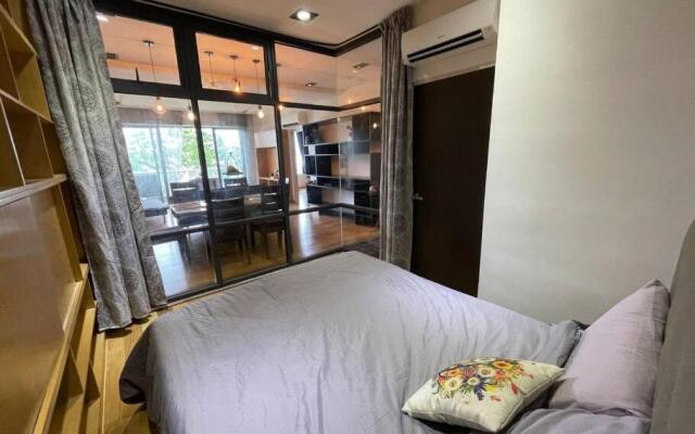 Heaven in city with full seaview 2 cozy BR BAY 21