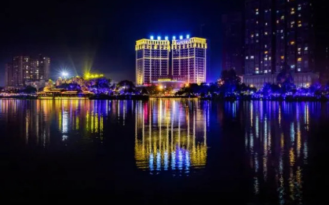 Senberstan Tianyi Hotel