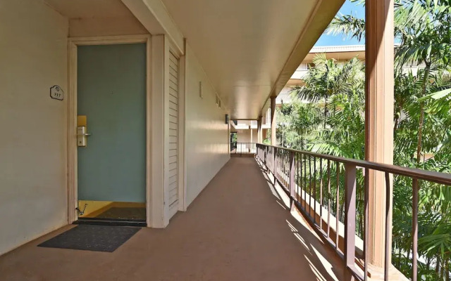 Maui Kaanapali S #a317 Studio Bedroom Condo by RedAwning