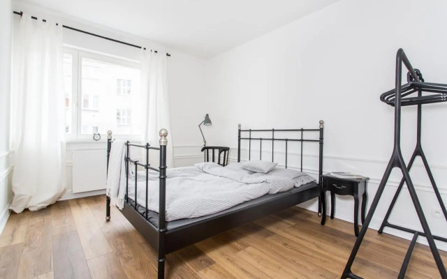 Apartament August
