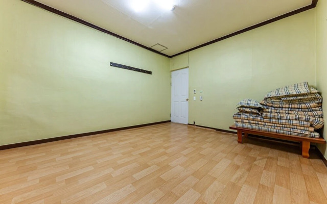 Boeun Green Park Hotel