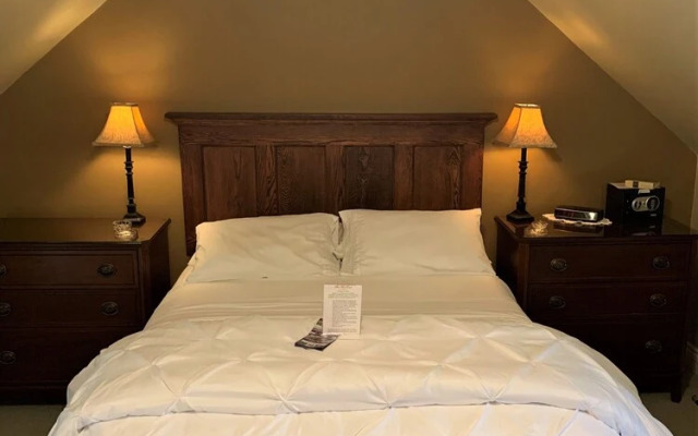 The Red Coat Bed & Breakfast