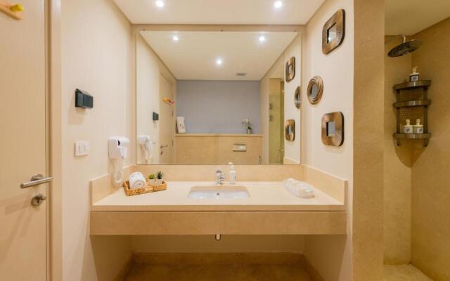 Bright & Breezy 1 BR Mangroovy w Pool & Beach Access