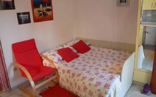 Apartment Nasta - 10m from beach